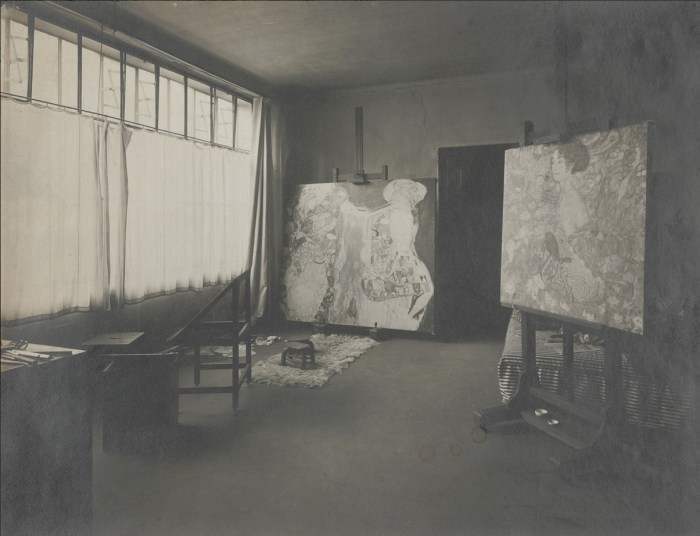 Black-and-white documentary photograph, Gustav Klimt's studio in Feldmühlgasse, by Moriz Nähr, 1917–1918. Showing the unfinished painting The Bride on an easel.